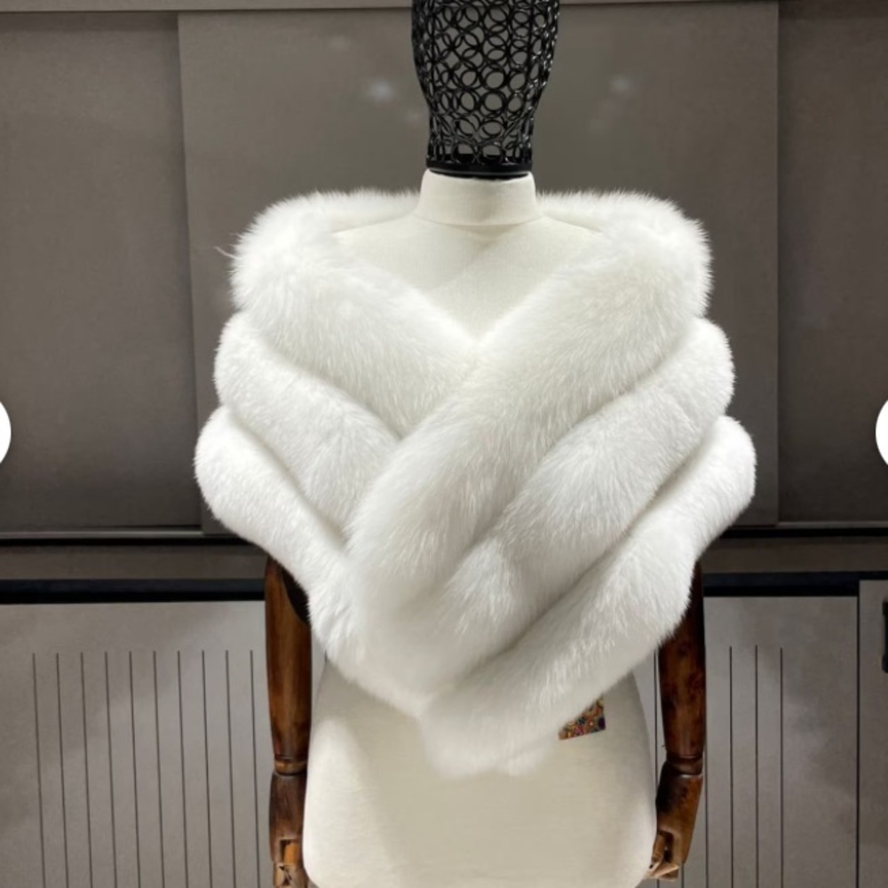 Luxury Bridal Fox Fur White Shawl